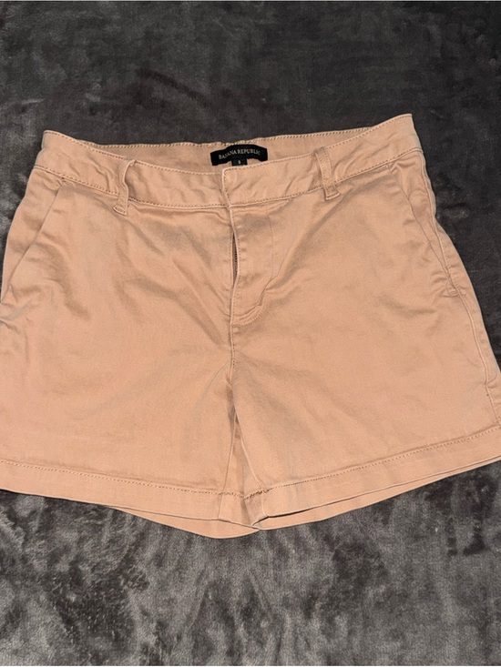Banana Republic Pants - Banana Republic Women’s Khaki Tan Bermuda Chino Shorts Size 6
